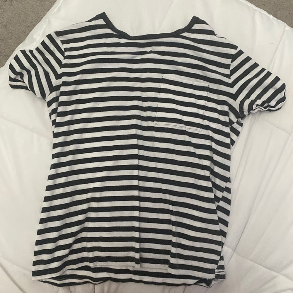Striped White and Black Womens Top Forever 21 Medium